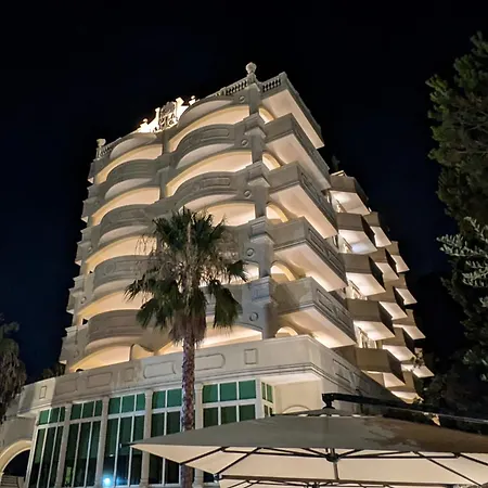Barbaut Szálloda 4*