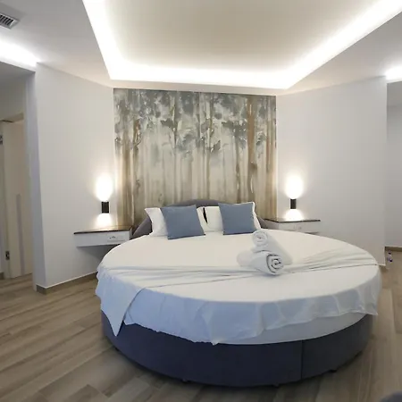 Barbaut 酒店 Karpen